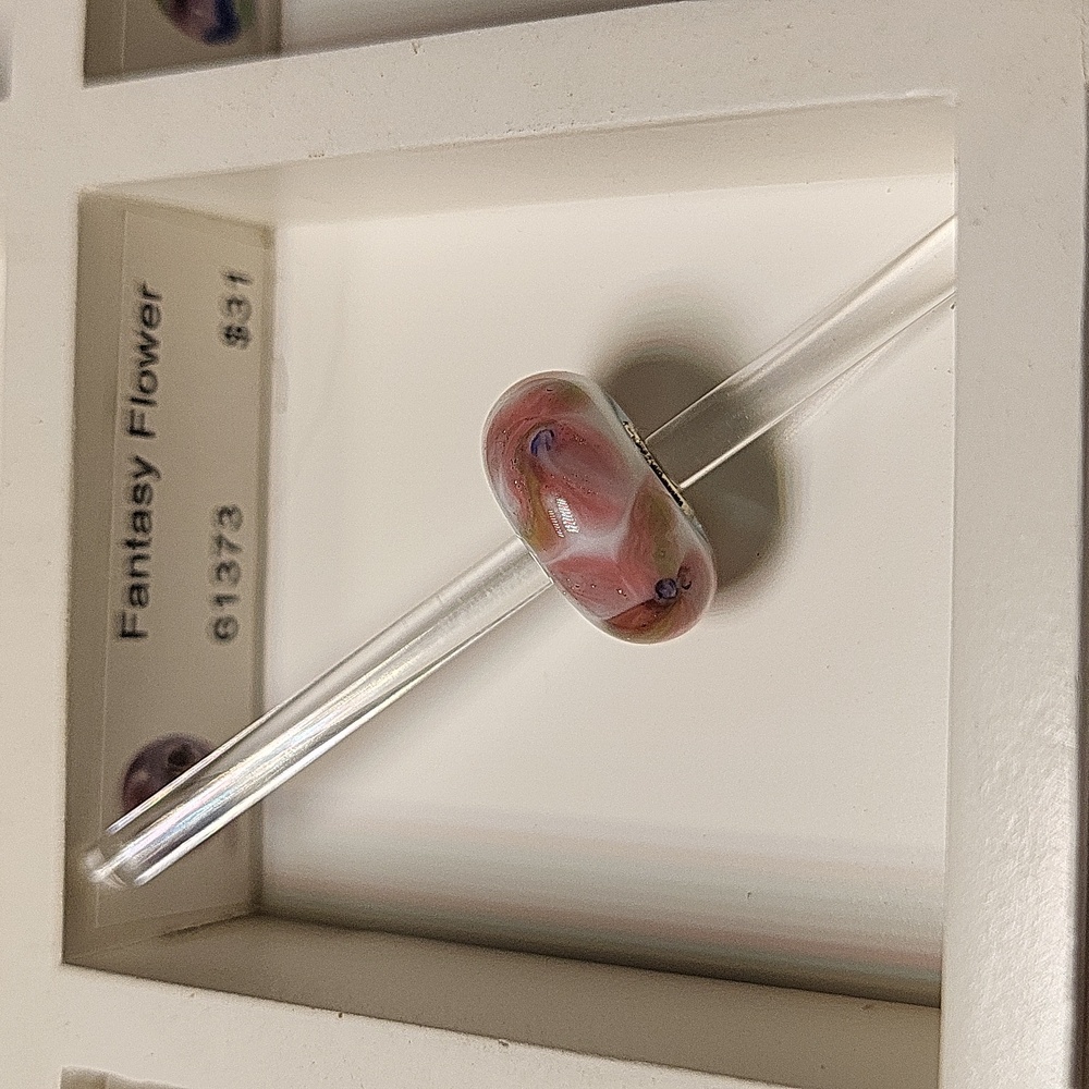 Trollbeads Fantasy Flower Glittery Bead